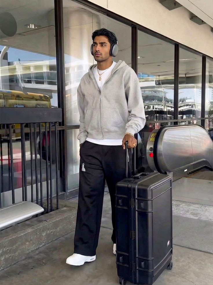 Baseline Joggers (Black)